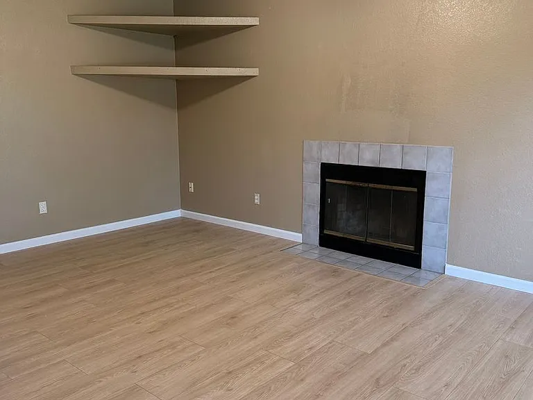 8148 Lenhart Rd — Photo 13