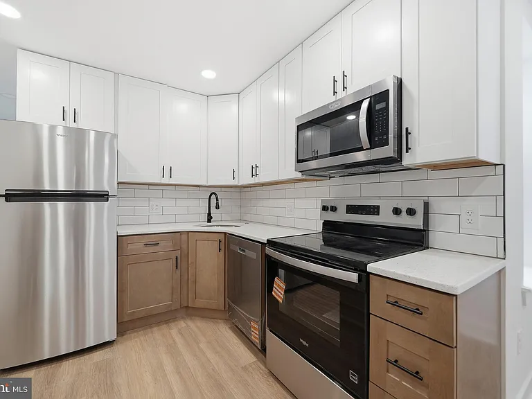 2109 Tasker St #2 — Photo 1