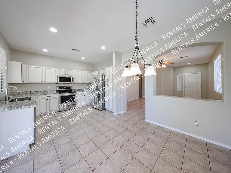 16926 W Nottingham Way — Photo 23