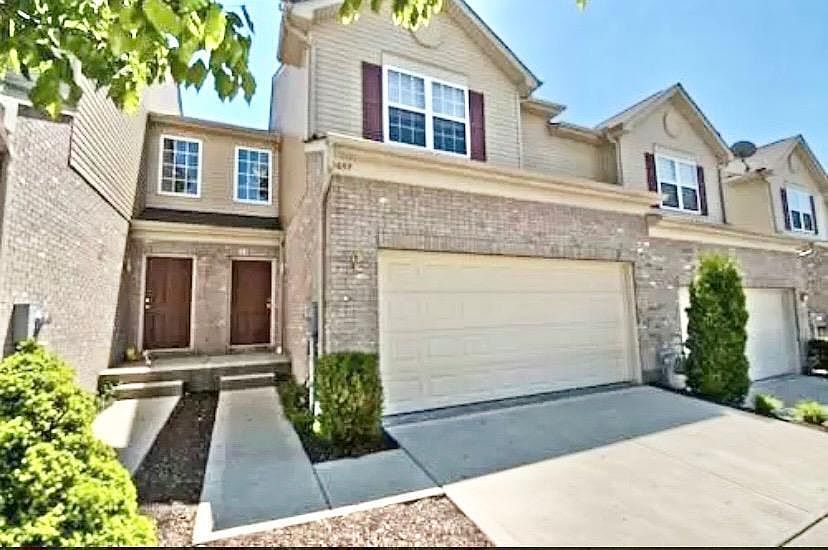 1st image of 3657 Thorngate Dr