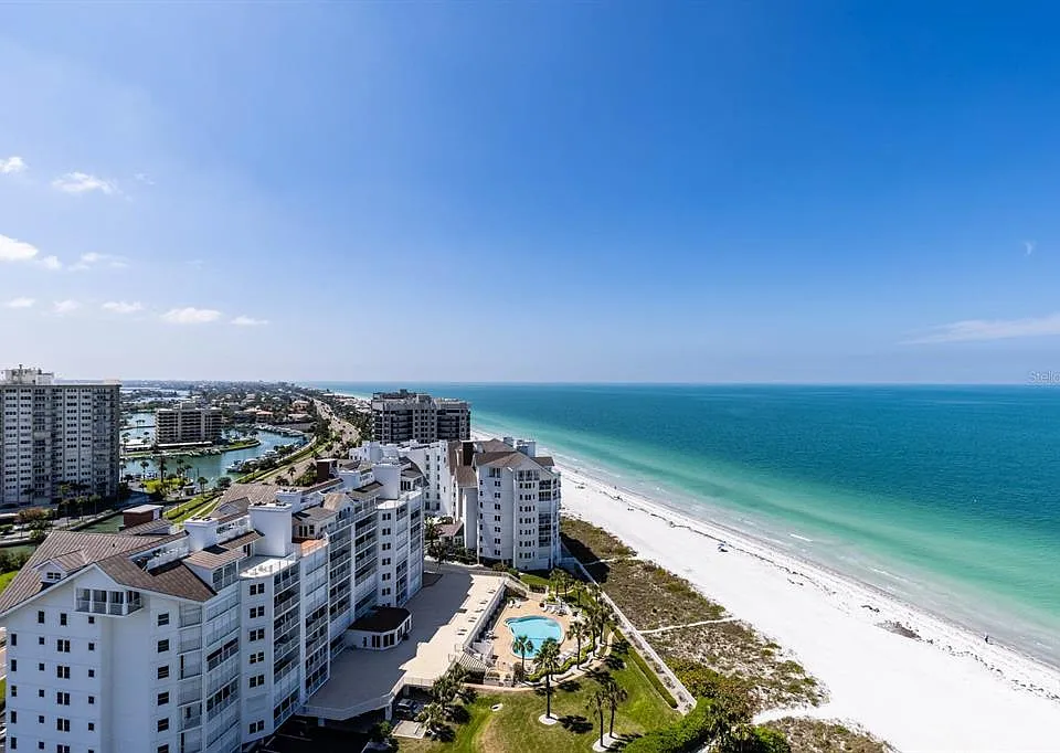 1560 Gulf Blvd #1605