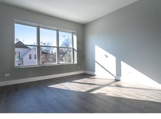 902 W 68th St #2, Chicago, IL 60621