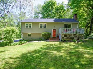 21 Ridge Rd, Centerbrook, CT 06409