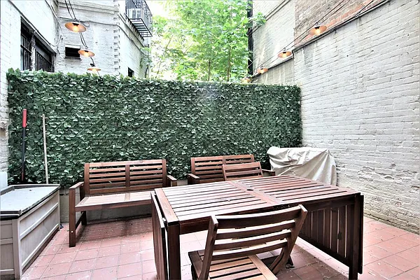 Rented by JK Dansar Corp | media 29