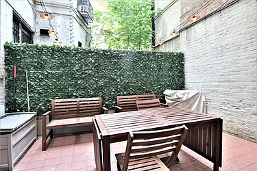 Rented by JK Dansar Corp