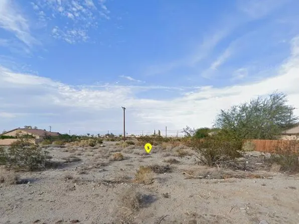 1364 Indian Ocean Ave, Thermal, CA 92274