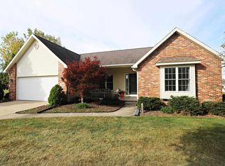 2289 Stonefield Dr, Flushing, MI 48433