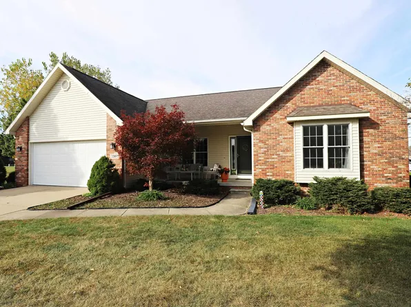 2289 Stonefield Dr, Flushing, MI 48433