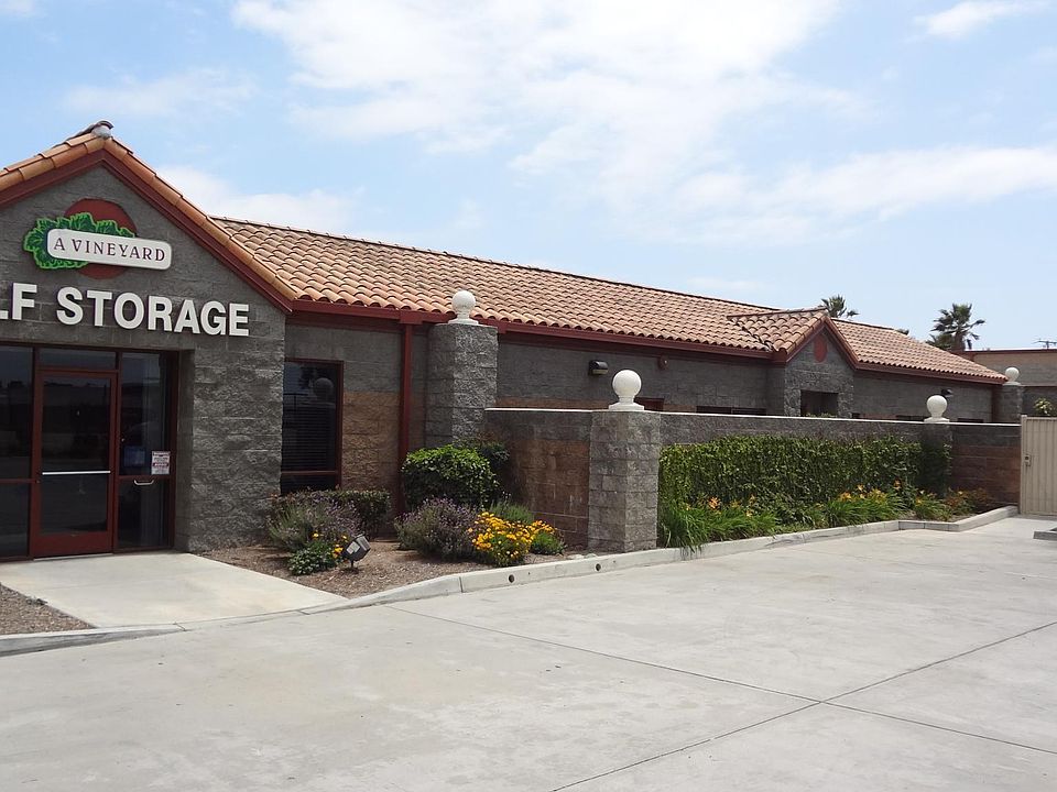 1st image of 3500 E Vineyard Ave