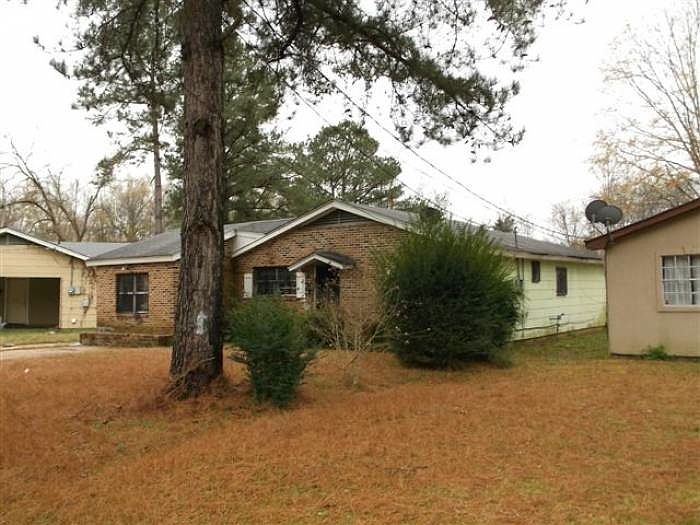 2nd image of 3541 Elraine Blvd