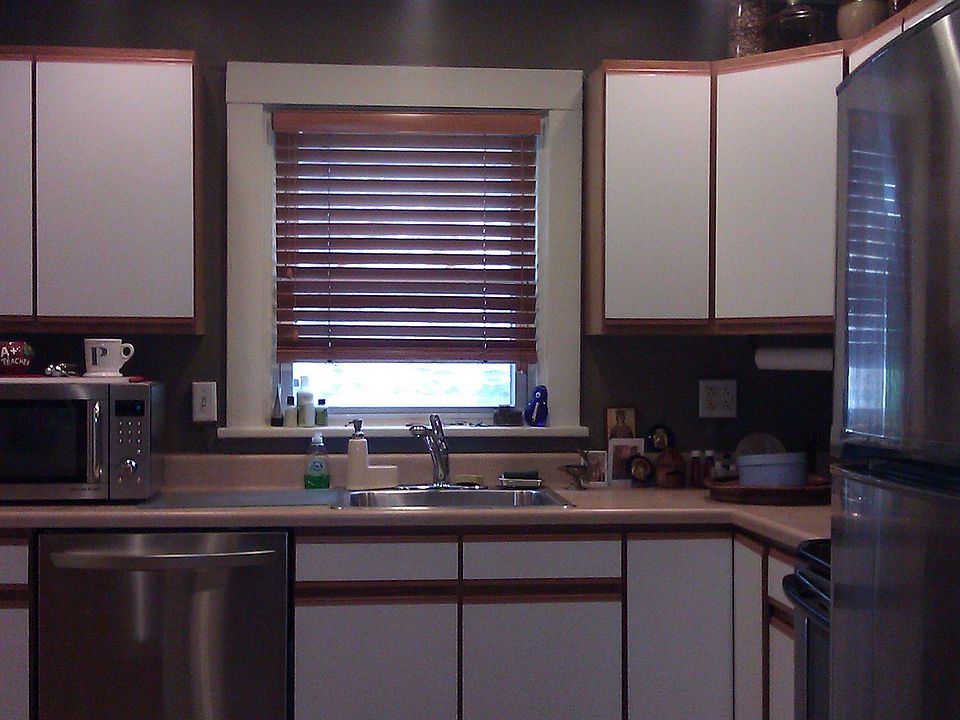 kitchen..new appliances!