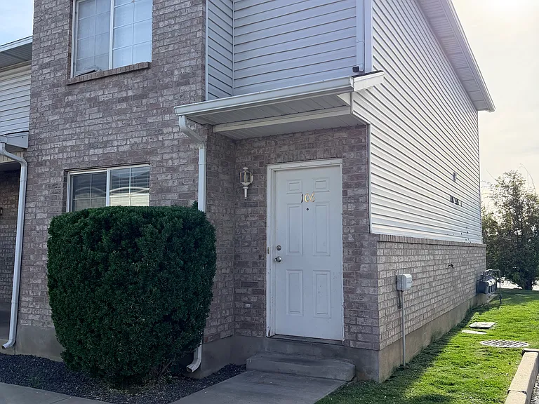 1100 E 1525 S #106 — Photo 2