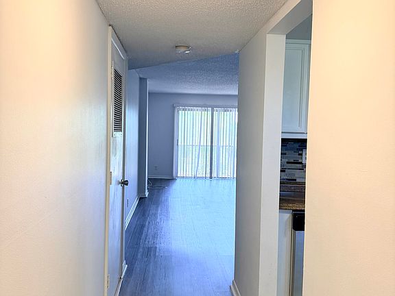 3rd image of 1100 NW 87TH Avenue #406