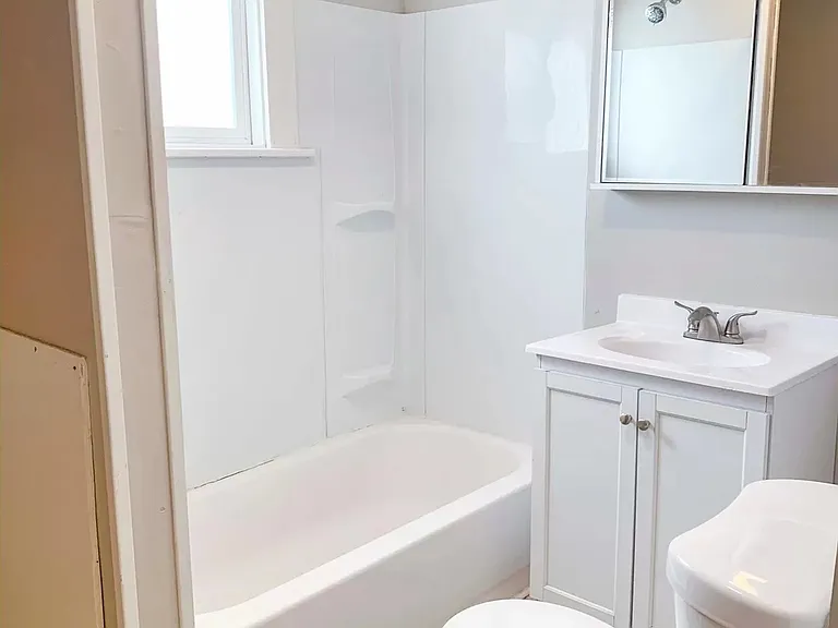 431 S Keystone Ave — Photo 10