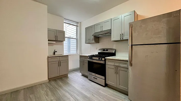 Rented by The Agency | media 2