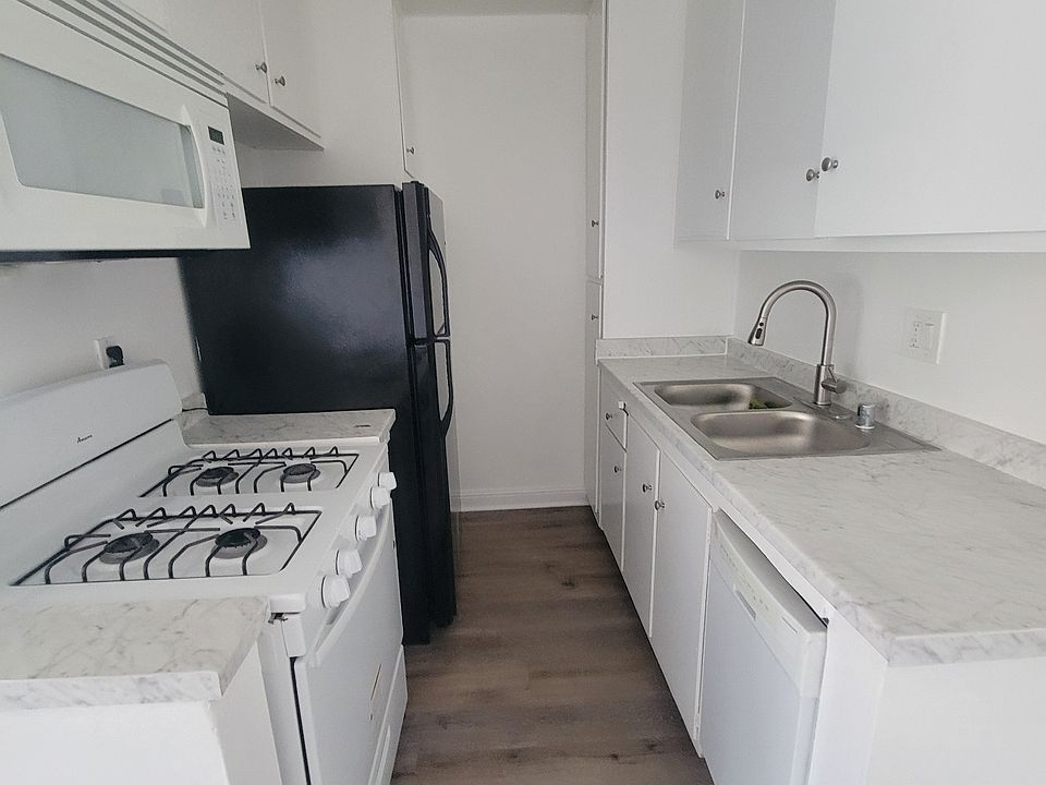 1st image of 4501 Vista Del Monte Ave APT 1