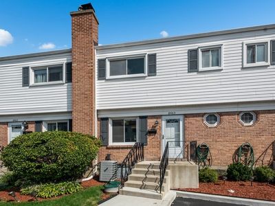 8463 Linder Ct, Skokie, IL, 60077