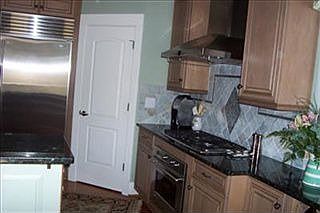5th image of 5250 Calais Cir