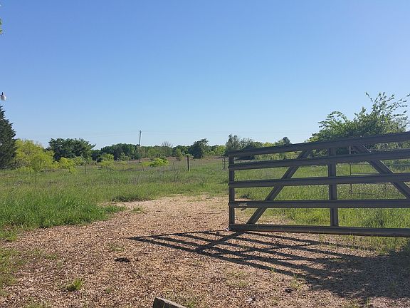 2nd image of 5400 County Road 319
