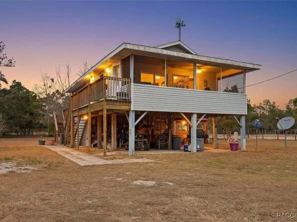 23961 SW Dogwood Ln, Dunnellon, FL 34431