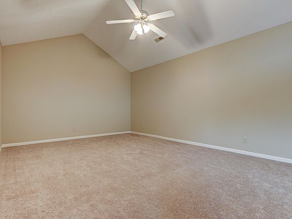 5th image of 2006 Misty Glen Ln