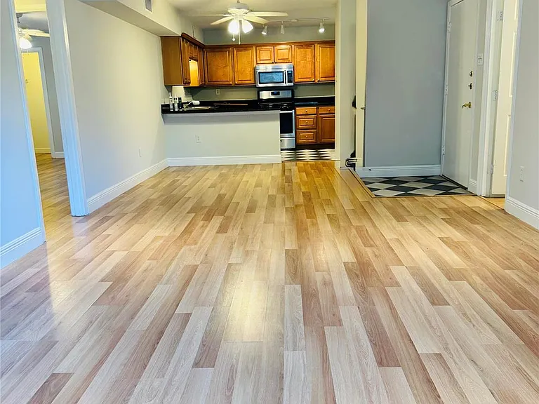 4901 Milam St #8 — Photo 2