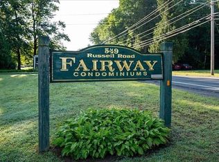 549 Russell Rd APT 14, Westfield, MA 01085