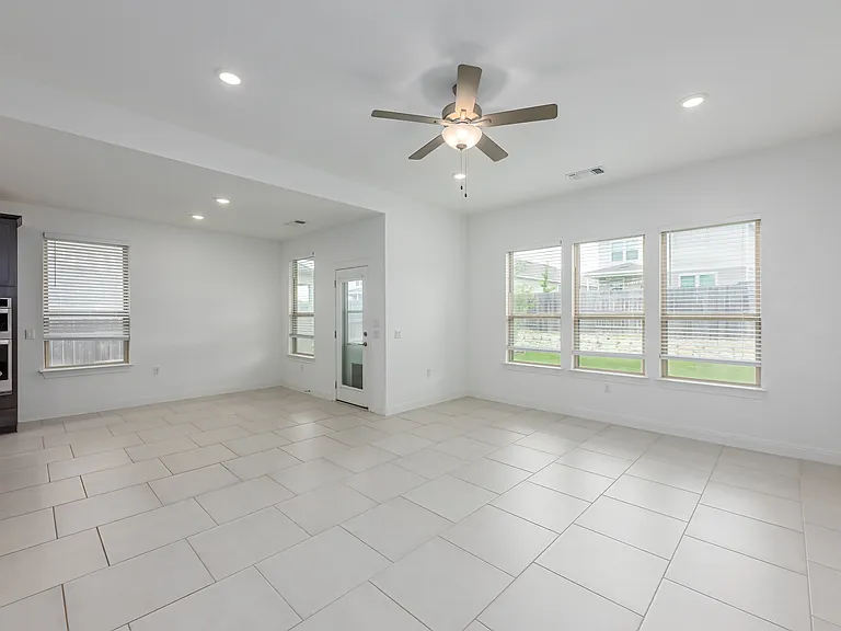 10408 Spanish Jennet Way — Photo 8