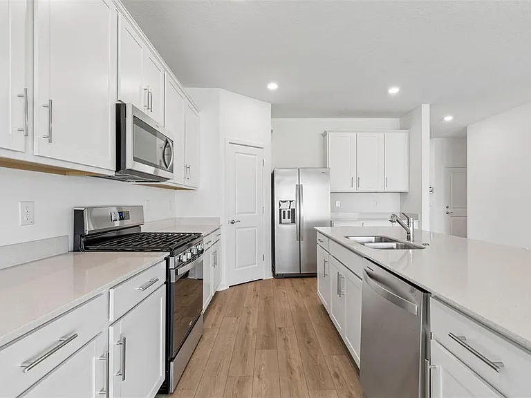 6669 Asbury Barnes Ln — Photo 32