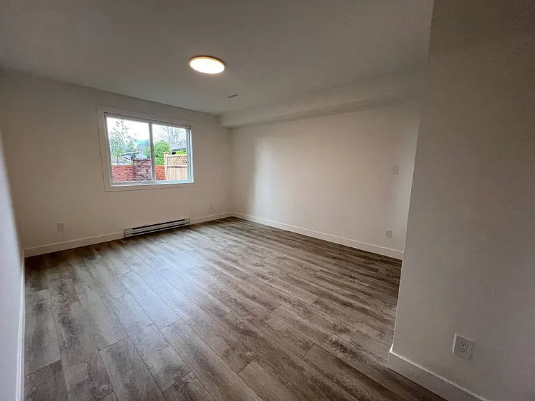 12096 Irving St — Photo 9