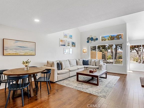 4th image of 27355 Paseo Laguna