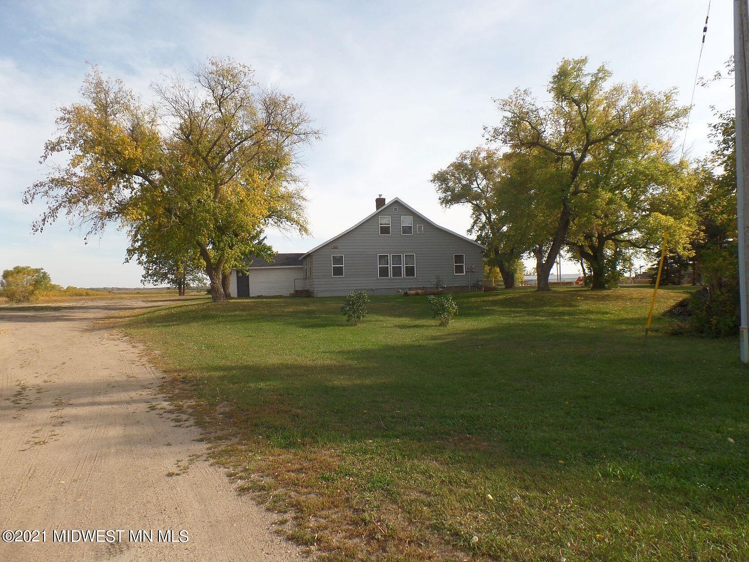 204 Railway Ave S, Dent, MN 56528 Zillow