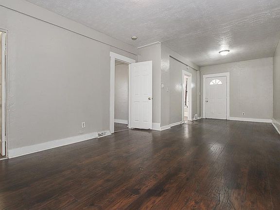 5th image of 7914 Halle Ave #Down
