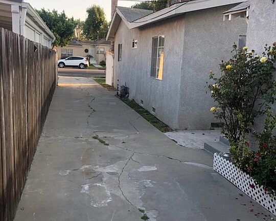4th image of 2533 Obama Blvd
