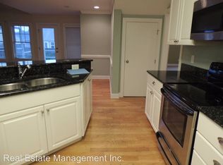 245 Venturi Dr, New Bern, NC 28560