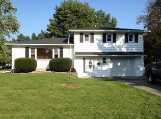 45 Jeanmoor Rd, Rochester, NY 14616