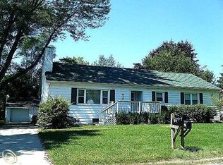 351 Cornell St, Howell, MI 48843