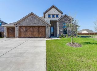 636 Sirius Dr, Waxahachie, TX 75165
