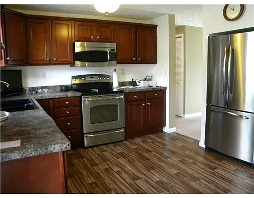 119 Bel Aire Dr photo 1