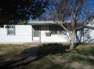 118 Rusk St, Clyde, TX 79510