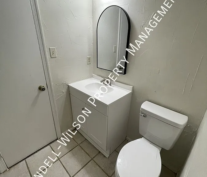1331 Springlawn Ct — Photo 8