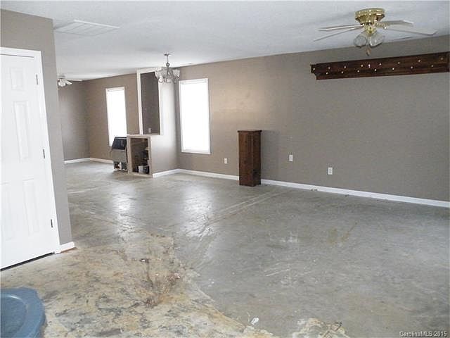 1st image of 108 Algedon Dr