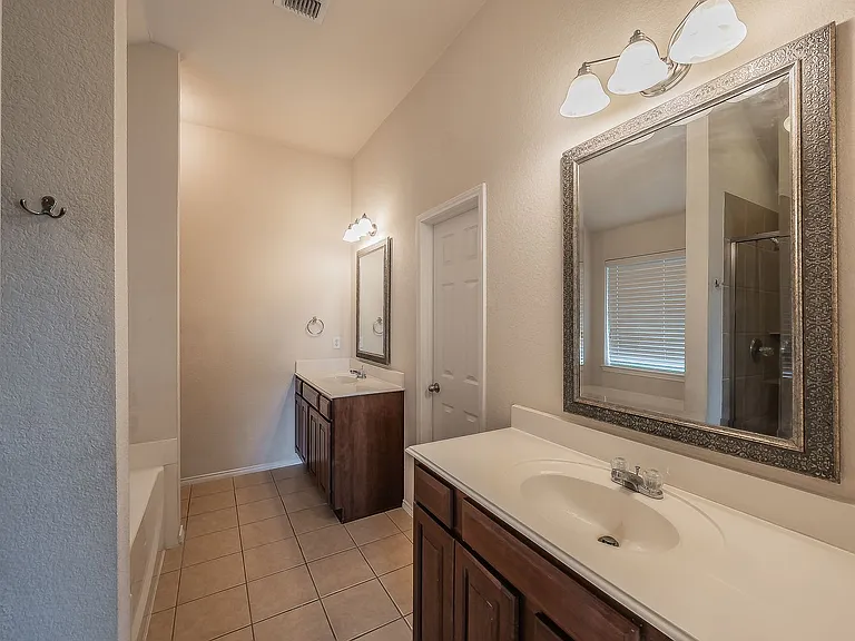 153 Overland Trl — Photo 26