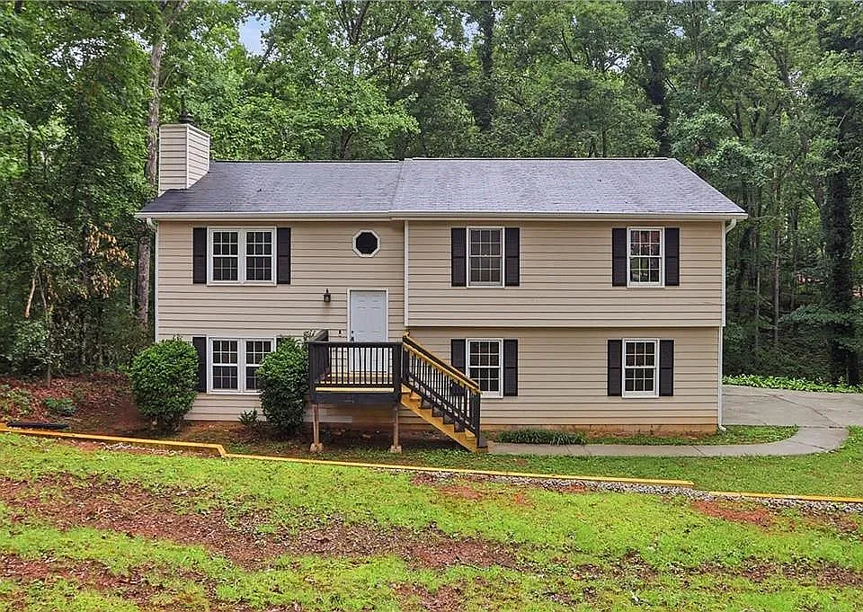 100 Stone Creek Dr