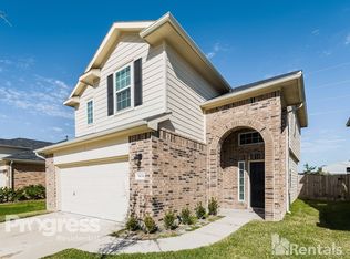 9434 Green Mills Dr, Houston, TX 77070
