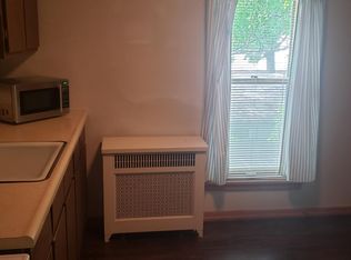 214 1st St NW, Mason City, IA 50401