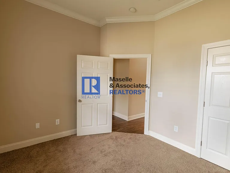 125 Mason Way — Photo 30
