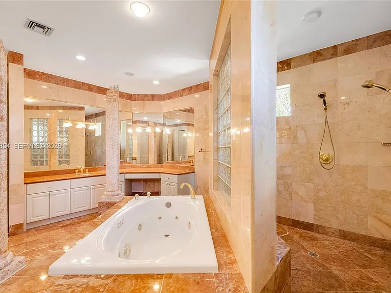 129 Gavilan Ave — Photo 29