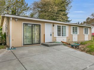 1125 S 211th Pl, Des Moines, WA