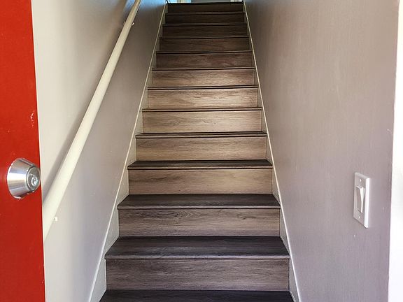 5th image of 4752 Canoga St APT 3
